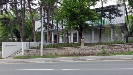Legat Colakovic