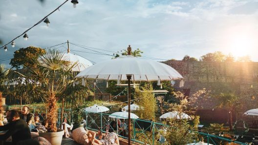 boho bar 2