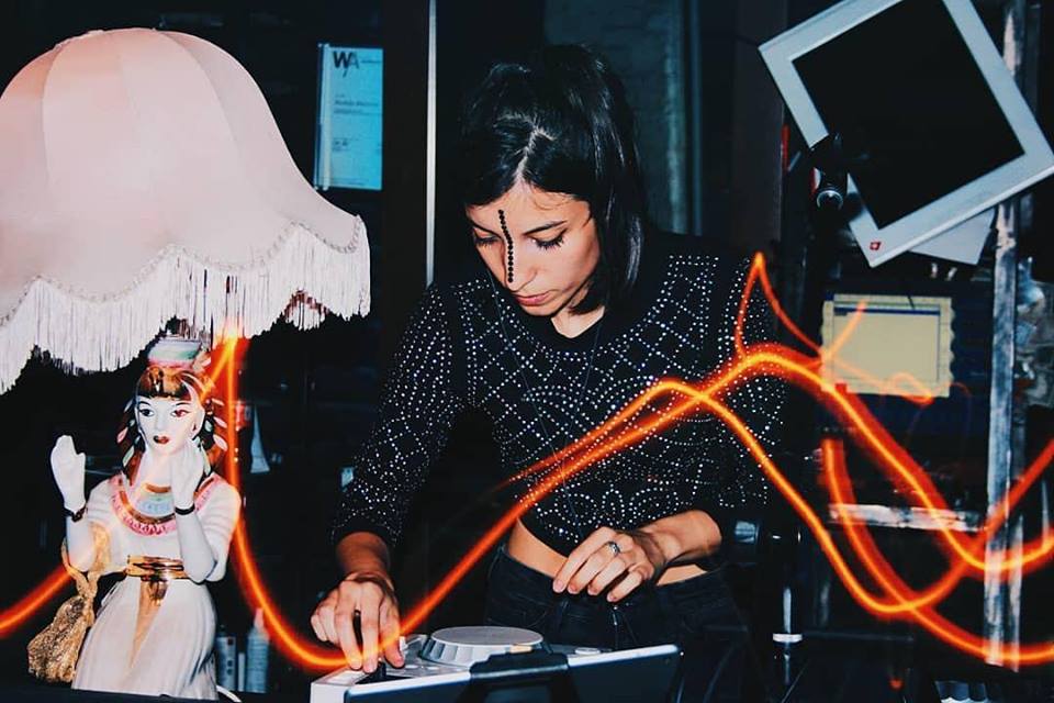 Interview with Tamara Ristic aka Kezz: “I made a hybrid of live performance and DJ-ing”